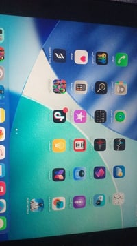 ايباد 9 • ذاكرة 64 • بطارية فوك 90