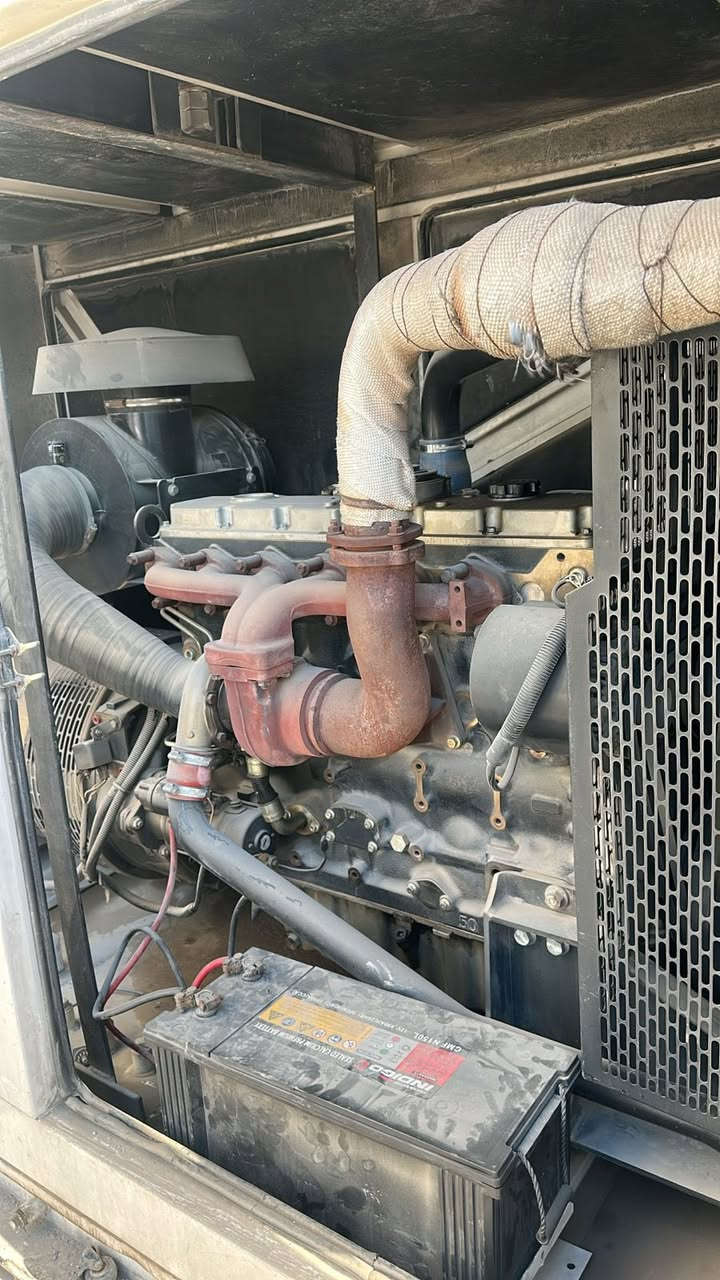 السلام عليكم بيركنزللبيع مكينه حديثةبستم 105راس التوليدميكالته ايطالي اصلي 150كيفي المولده نظيفةجداًجداًللاستفسارالاتصال ع الرقم ***********
