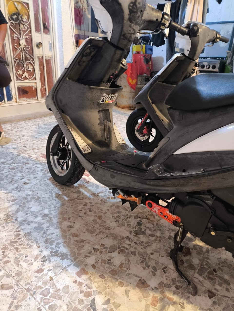 ماكس عدله للبيع دراجه مفوله تزيود بوشه 55اصلي شلعه ومعدل 100دراجه شغاله نكره سلف سعر 700 وبيه مجال لطيبين***********
