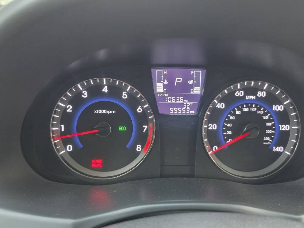 سحری 93$
Hyundai accent 2017
امریکی 
رەنگ سپی
چوار جام کەرەبای
سوکان ڤۆلیۆم 
سیستەم eco
 گێرو مەکینە بەشەرت 
3 پارچەی سبوخە لەگەر دو بست شانی 
بێ ژۆرێ نەرمە تەزرەکی هەیە 
شوێن هەولێر 
*********** 
*********** أربيل, العراق
