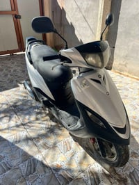 دراجة لبيع ماكس نضيفة متكاملة السعر 375 وبيه مجال  الاستفسار 077128242...