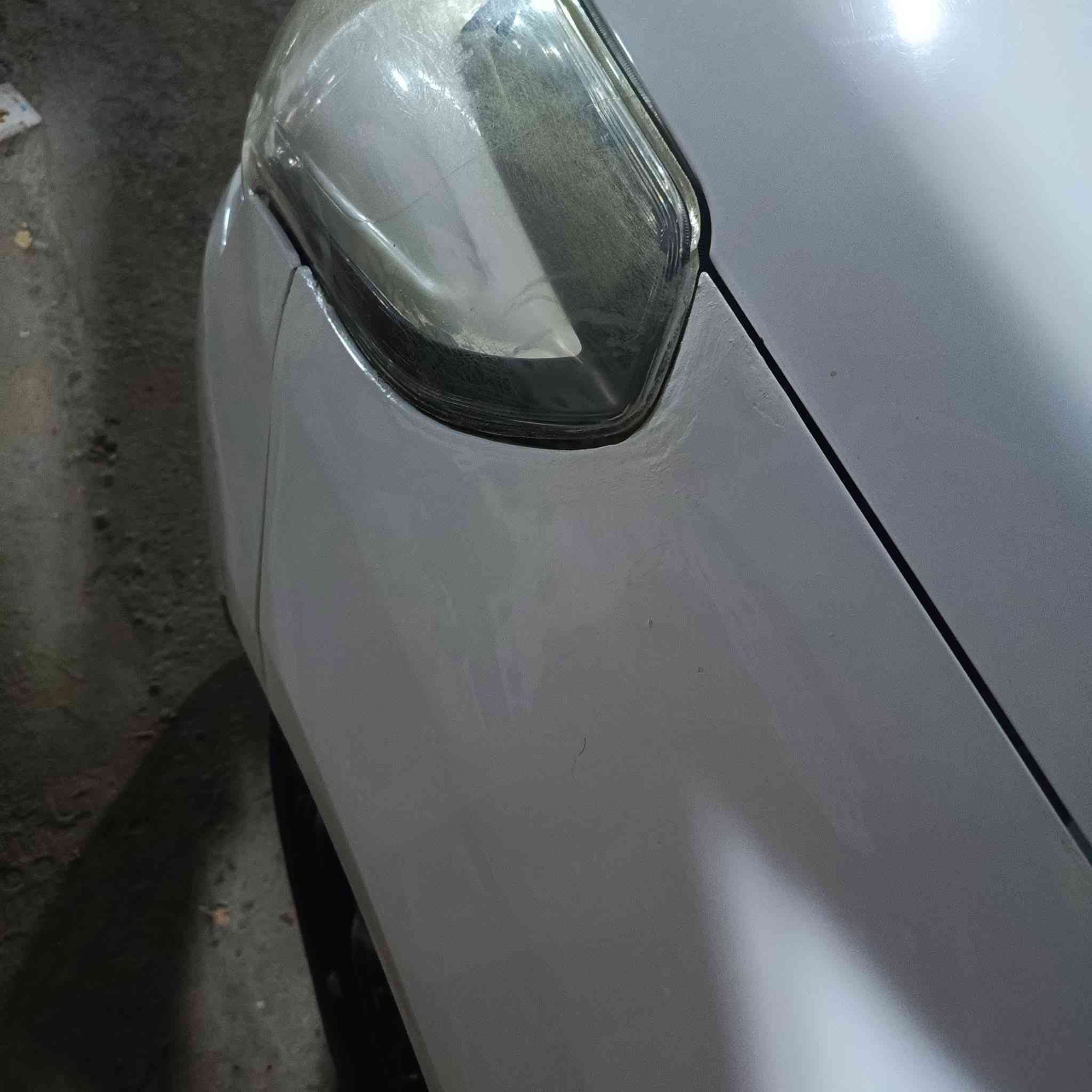 نيسان صني هندي للبيع موديل 2021 رقم بغداد  بأسمي مكفولة من الصبغ و التبديل ماشية 63 الف  تخم تاير جديد 
دوشمة ارضية  و كشنات و شاشة و السونر موضح في الصورة السعر 118و بيهة مجال بسيط مكاني بغداد الزعفرانية الاستفسار ***********
