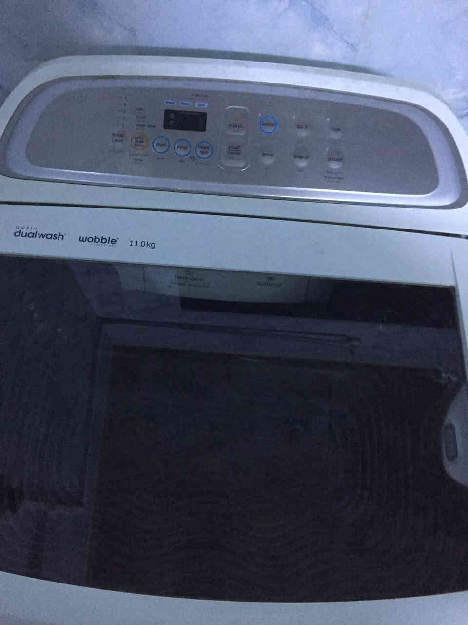 غساله اتوماتيك ماركه سامسونك 11 كيلو  ب250 الف 

طباخ ليزري مع اوتي جديدات 75 اثنينهن
ميز طعام تركي خشب السعر 175

للحجز خاص او واتساب ***********

مكاني بغداد شارع فلسطين
