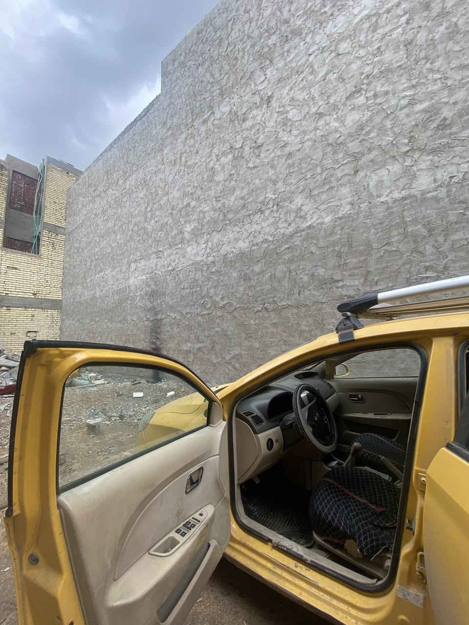 عند سياره شيري لبيع موديل السياره 2011 أريده 30 ورقه وبيه مجال أو مراوس سايبه التواصل معه هذه الرقم
***********
