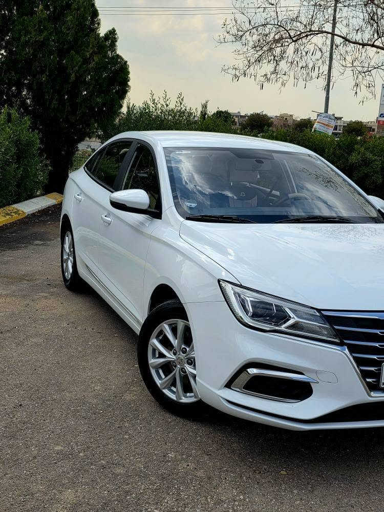 Mg 5 model 2025 standard plus
ئێمجی ٥ مۆدێل ۲۰۲٥ زەمان ٥ ساڵ 
ستاندارد پڵەس ناوزەرد و شاشە گەورە و کامێرا  و تۆماتیک
سەیارەکە سفرە تەنها ٦ هەزار ڕۆیشتووە 
یەک چامڵغی ڕەشە بێ ناوگرتن 
شوێن هەولێر
***********
*********** أربيل, العراق
