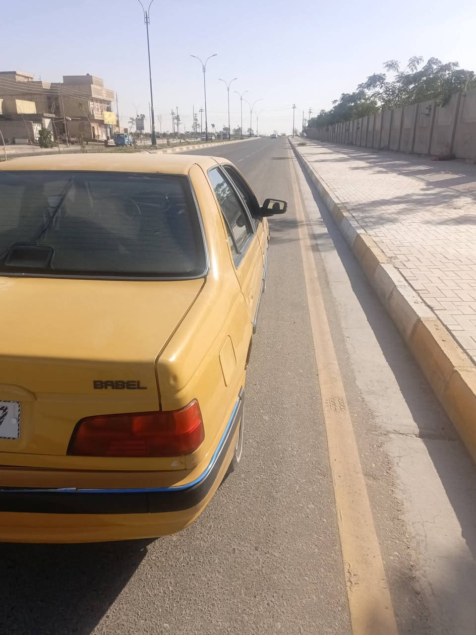 ​🚗 بيجو بارس (Peugeot Pars) - للبيع
الوصف العام:

السيارة تكسي صفراء، نظيفة ومكفولة من النواقص. مظهرها الخارجي مرتب والداخلية مالتها بحالة جيدة جداً 

المواصفات والتفاصيل:

النوع: بيجو بارس موديل2015

اللون: أصفر (تكسي).

الرقم: كربلاء (السياره بأسمي تحويل ثاني يوم).

المسافة المقطوعة: 180 ألف كم.

المكينة والكير: مكفولات وبحالة ممتازة.

الوضع الميكانيكي والكهربائي:

السيارة تشغيلتها حلوة، صدرها مرتب، والكهربائيات مالتها مشيكة وما تحتاج مصاريف إضافية.

السعر المطلوب(40 ورقة) وبيه مجال قليل للشراي 

وهذا رقمي للتواصل وتساب او اتصال(***********)
