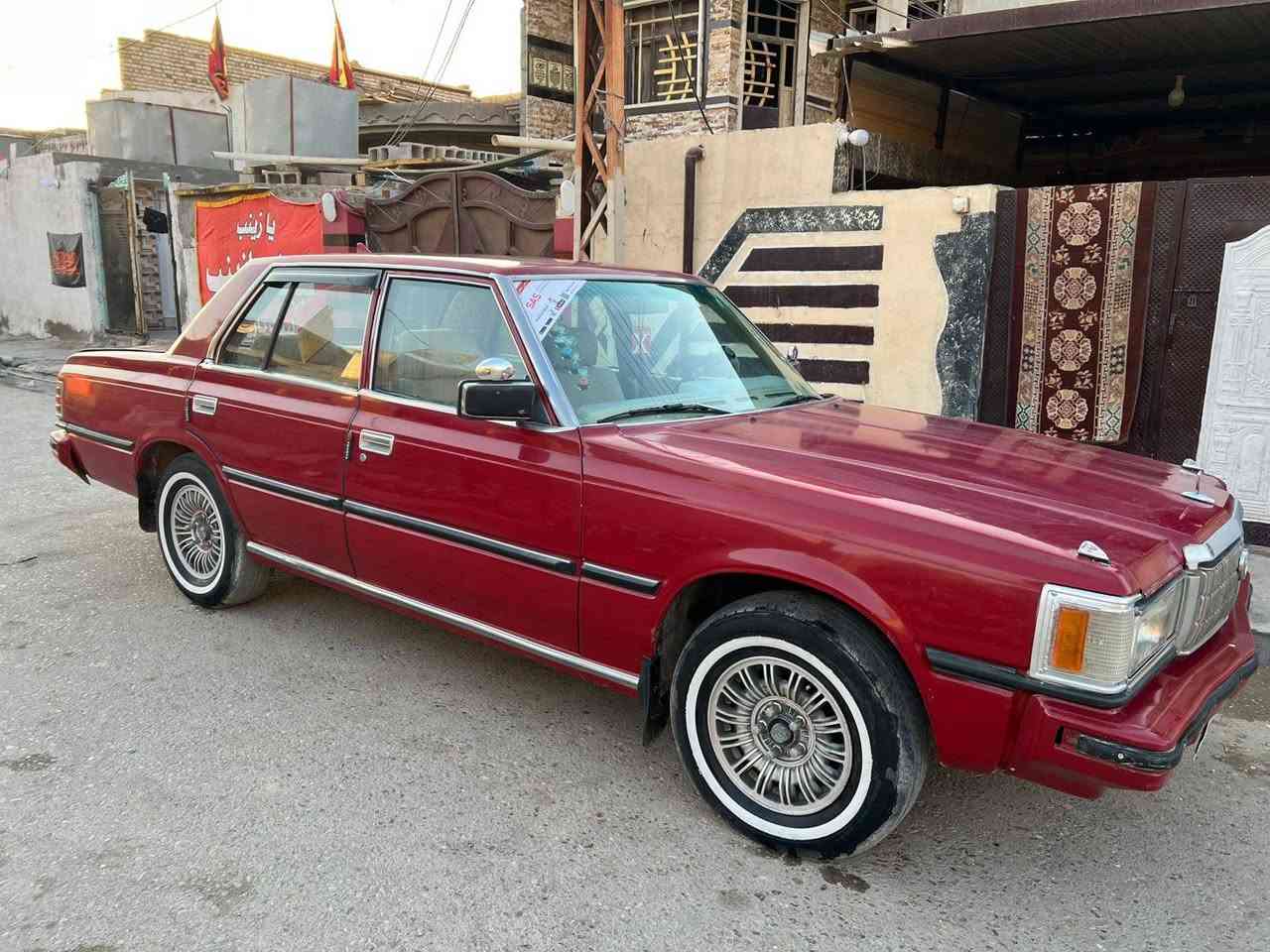 سلام عليكم سوبر 82 سياره حلوه رقم مميز سنويه جديده هزه جديده وجاهزه من كلشي بيه مكينه ففتي طك سكيبه وارد ياباني شرط سيار كامله مكمله كهربائيت كله شقاله سعر 45 
*********** انتصل بل خدمه
مكان سيار بغداد
رجان لاتكسر بحلال ابتعليق
