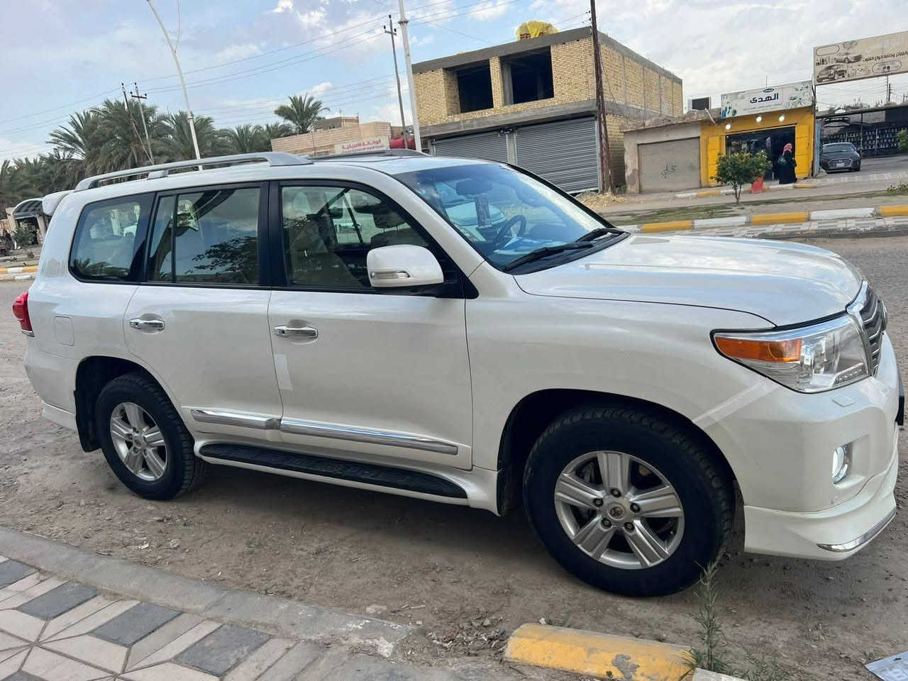 لاندكروز ٢٠١٤ فئه VXR محرك ٨ سلندر أعلى فئه باللاند.. رقم بصره بسمي تحويل مباشر.. كفاله ماعده دعاميات رش وتكحيل بسيط كل شي موضح بالفيديو وسونار مرفق .. ماشيه أكثر من ٢٠٠.. على أيدي صارلها ٧ سنين عندي   مكانها بصره
السعر  ٣٧٥ بي مجال
بيع او مراوس بلاندكروز موديل اقل حتى لو بيها صبغ لان محتاج فرق
 اخوان السياره فكسار مواصفات لكزس وليست جكسار يعني لحد يقارنها 
***********
السياره بالبصره
لاندكروز ٢٠١٤ فئه VXR محرك ٨ سلندر أعلى فئه باللاند.. رقم بصره بسمي تحويل مباشر.. كفاله ماعده دعاميات رش وتكحيل بسيط كل شي موضح بالفيديو وسونار مرفق .. ماشيه أكثر من ٢٠٠.. على أيدي صارلها ٧ سنين عندي   مكانها بصره
