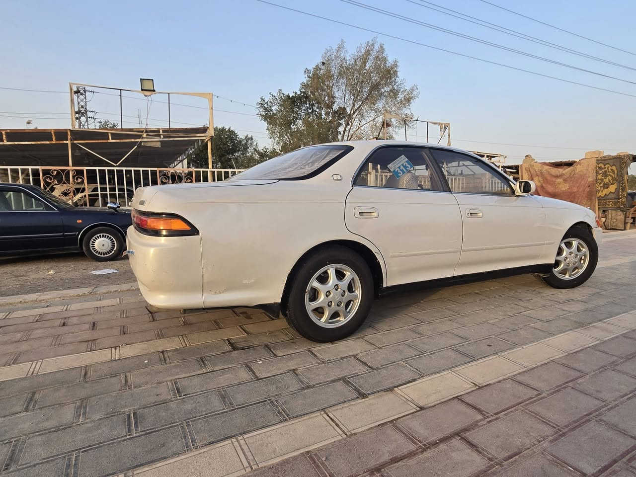 السلام عليكم مارك نفخ موديل 1993 ؟
مواصفات السياره 

مكفوله كفاله عامه من ضربه وتعمير والكص ونقل جثة سياره  بيه رشات بصيطه شرط بدون قطره معجون (ال برانكيتات كفاله عامه الخياس ولا بارد ولا ضرر) سياره مال جناي

كير ومكينه ونجي  حاويه شرط ,الفحص الفحص - تبريد ثلج

 (رقم بغداد.   مشروع وطني بسمي  تحويل بكافه محافضات سنويه 28…حداده أمامي وخلفي شرط جديد تخم تاير شرط بلجيس داخل كل جديد (دشبول  جديد +بطاين جديد +تنتناجديد +ارضيه مخمل  جديد+) سياره بلاد  شرط  بدون تبديل سستم 

سياره جاهزه من دعاميه لدعاميه مابيها نقص ابد تجي وشوف بعيونك كهربائيات شغاله من دعاميه لدعاميه  مري شفط السعر ٦٣ وبيها مجال بعيوني العنوان ناصريه شطره الاستفسار الاتصال ع رقم تالي ***********
