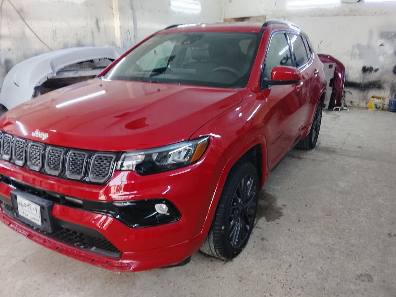 كومبارس موديل 23 رقم بغداد بسمي   بيه جاملق وبنيد نفس لون بلدي بدون صبغ
وربع القماره صبغ والباقي تبخير بل قماره    كل التفاصيل الصور موجوده  سعر135.  عنوان بغداد  هاتف ***********
