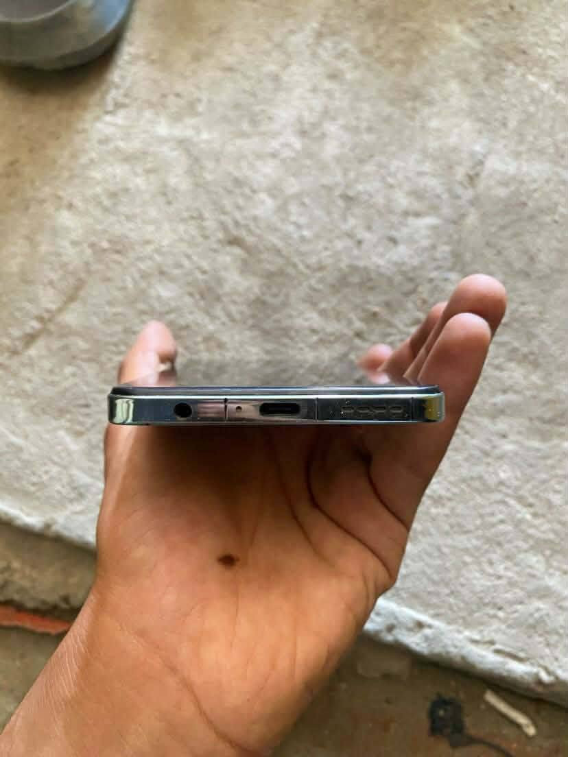 سلام عليكم انفلكس هوت 40 برو للبيع ب110 و بيه مجال كلشي ما بي بس هذه فطر بالجامه و ما مأثر باللمس غراضه كامله كرتونه و شاحنه مكاني حله حي عسكري شارع 80


**إذا كنت صاحب هذا الإعلان وتريد حذفه لأي سبب، رجاءا أرسل رسالة إلى الدعم الفني**