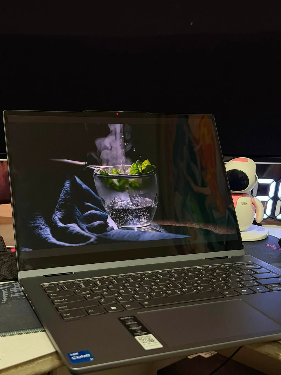 للبيع Lenovo IdeaPad 5 2-in-1
الشاشة oled 😁

* المعالج: Intel Core i7-13620H
* الرام: 16GB
* التخزين: 512GB SSD
* الشاشة: 14” WUXGA OLED Touch
* قابل للدوران 360°
* ويا قلم 
* اللون: Luna Grey
* كرت الشاشة: Intel UHD Graphics
* عدد دورات الشحن: 4 فقط
استخدام اسبوعين فقط وعندي صورة للوصل بس لا اكثر 

الحاسبة جدا نظيفة لا شخط ولا شي وفول جديدة حرفيا

السعر 1,200,000 
مكاني بغداد الدورة 
رقمي واتس فقط ***********
