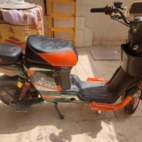 x900 • خمس بطاريات • نظيفة ٩٥%