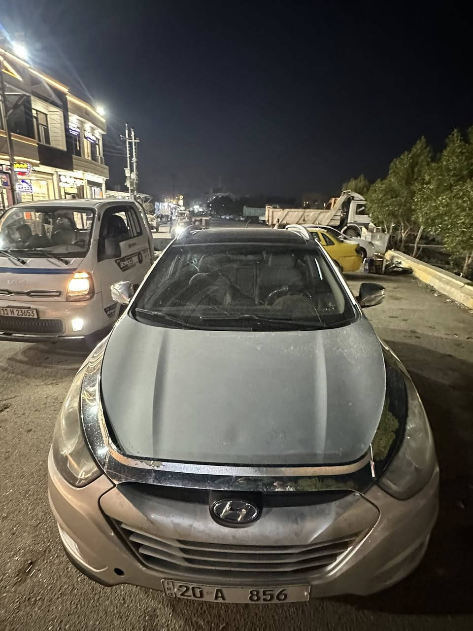 توسان 2012 خليجه مكفوله من الصبغ بيه بارد بسيط موضح بلسونار فول بنروما رقم ديالى دولي مميز تحويل ثاني يوم 
سعر 140  مكاني ديالى بعقوبه رقم ‭***********
