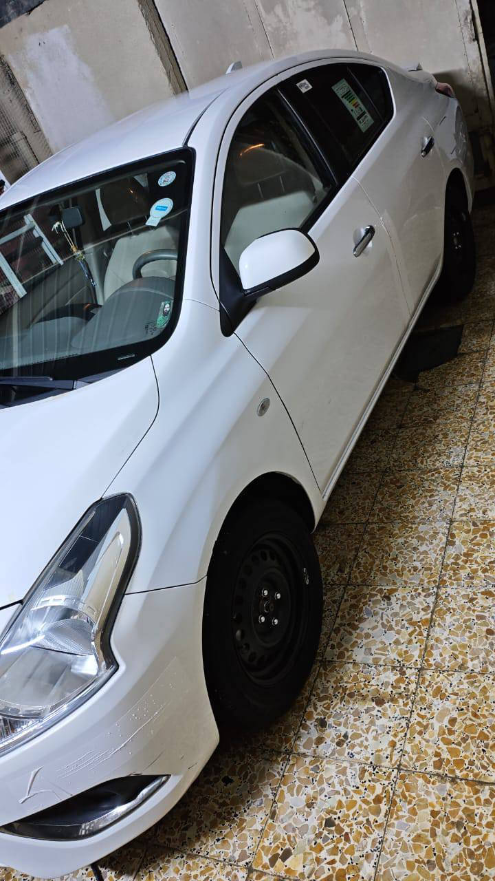 السلام عليكم
نيسان صني هندي 
مديل 2024 
رقم اربيل بسم شركه 
ماشيه 40 
بيه رصعه بلجاملغ امامي 
والباقي كفاله 
السعر 123 وبيه مجال 
الاستفسار اتصال 
‏‪***********‬‏ البصرة, العراق
