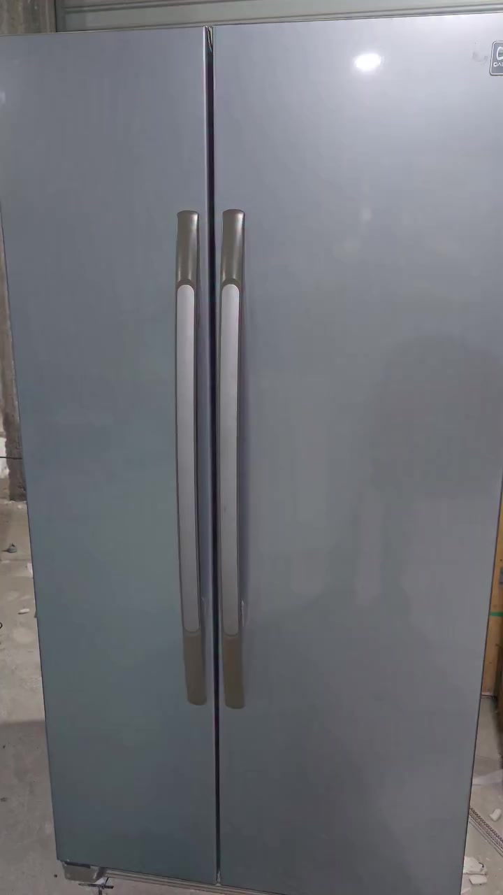 ثلاجات. انواع. كل قطعه وسعره  باله. استراليا. شغلات. نظيفات. مكاني. سماوه ***********
