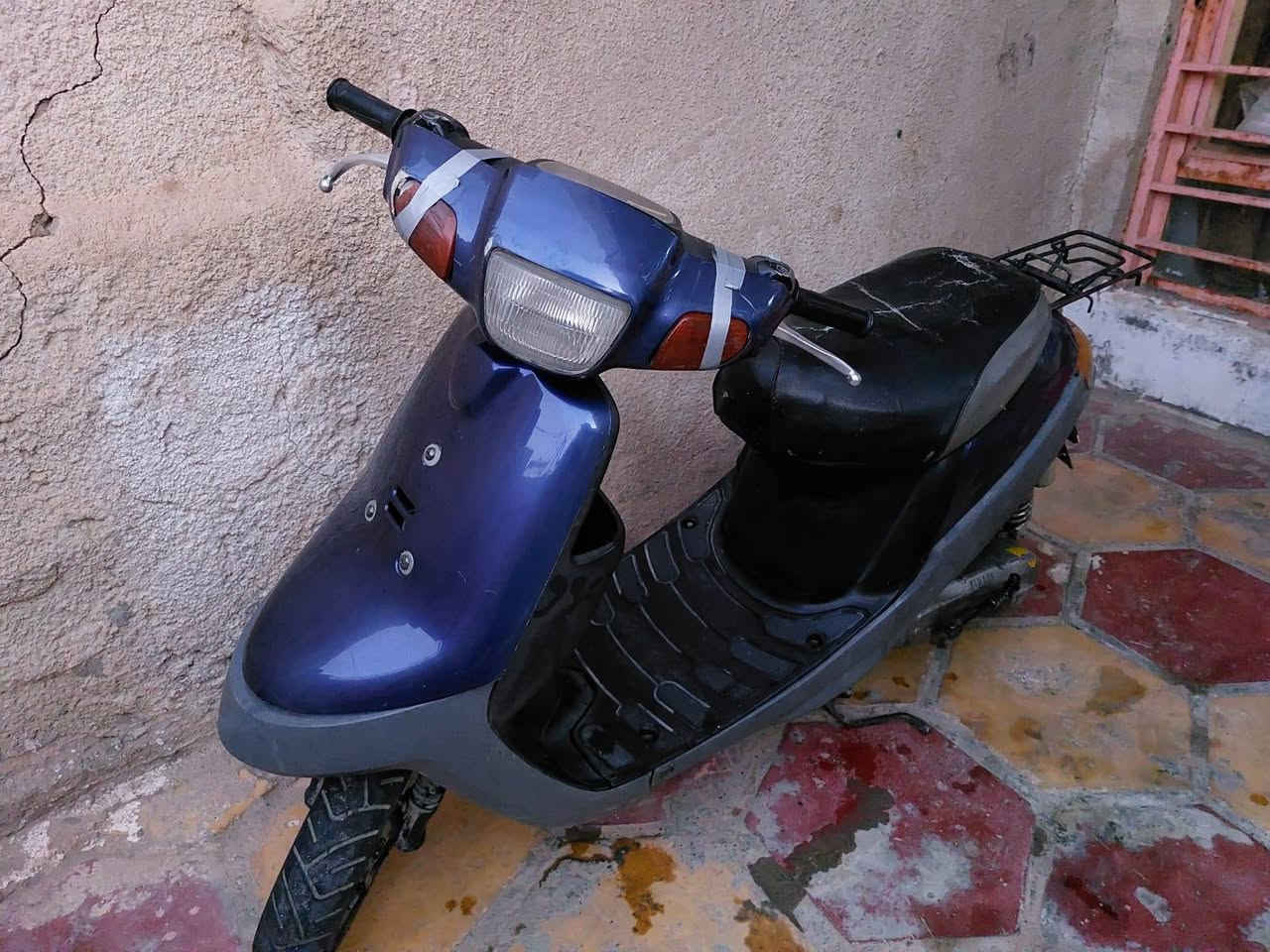 السلام عليكم
بطه للبيع مجفته مرتين عوزه كهربائيات 
السعر 175 وبيه مجال ***********
