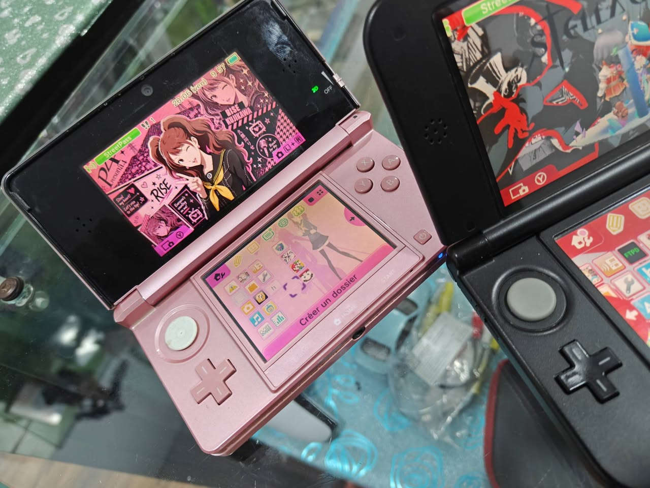 🟥 nv arrivage pour les client qui aimes les 3DS 🔥🔥🔥✨💯💯💯 

✅ Nintendo 3ds bleu Etat 10/10 flashé 32GB stockage avec chargeur et pochette bleu 💯

✅ Nintendo 3ds rose Etat 7/10 flashé avec sd original 2GB et chargeur 💯💯

➡️➡️Nintendo 3ds xl flahse 32GB Etat 💯💯 plein de jeux avec charger original et protect écran ✨✨✨ 

✅ Plus d'info contacte nous merci . 💯💯 

💯💯 Num de tlf : 0667270271 💯💯
Dispo livraison 69  wilaya 🚚🚚

Google map : TAP 🚚🚚 Gametech store


**إذا كنت صاحب هذا الإعلان وتريد حذفه لأي سبب، رجاءا أرسل رسالة إلى الدعم الفني**