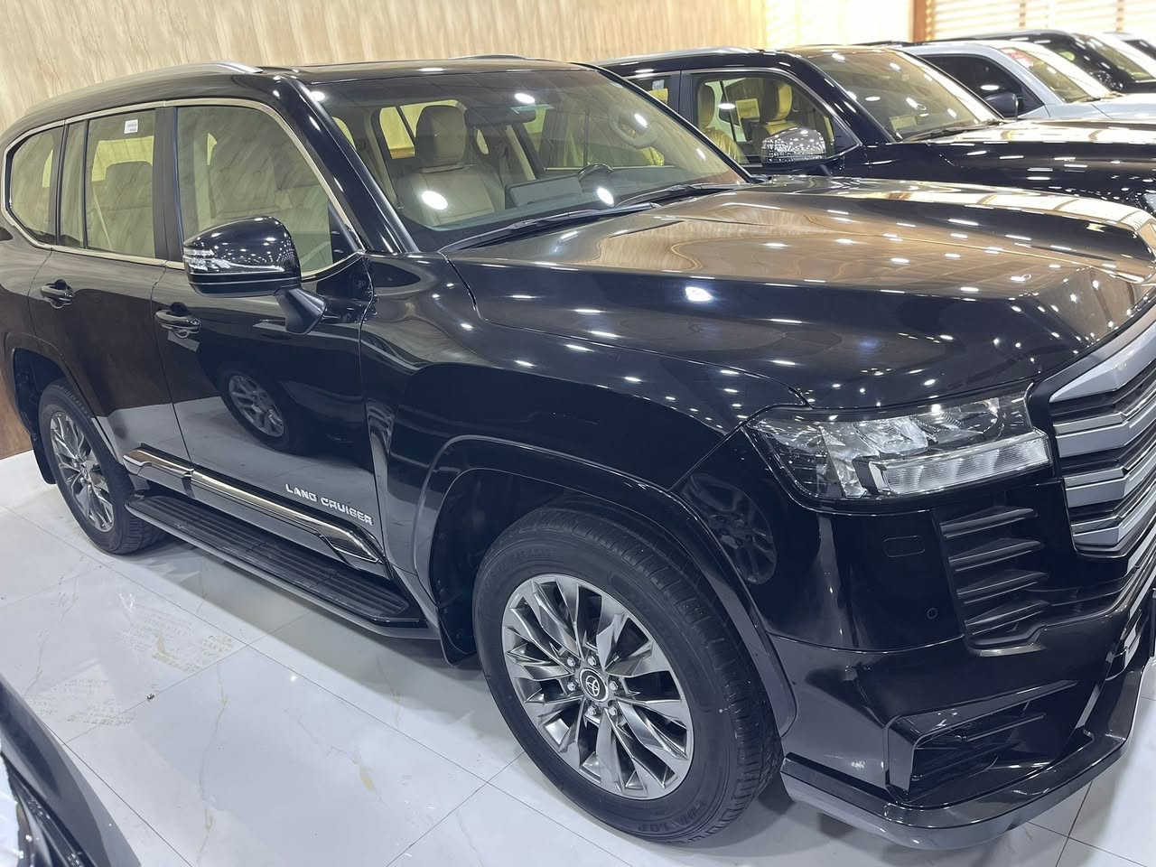 موديل 24  ماشيه 55 الف  السياره بريم خليجي مكفوله السونار بالصور سعرها 690 ورقه عنواني الأنبار ***********
