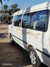 شباب فاتون 2015للبيع سياره مكفوله مابيه كلشي من مكينه، من كير اكسن، من...