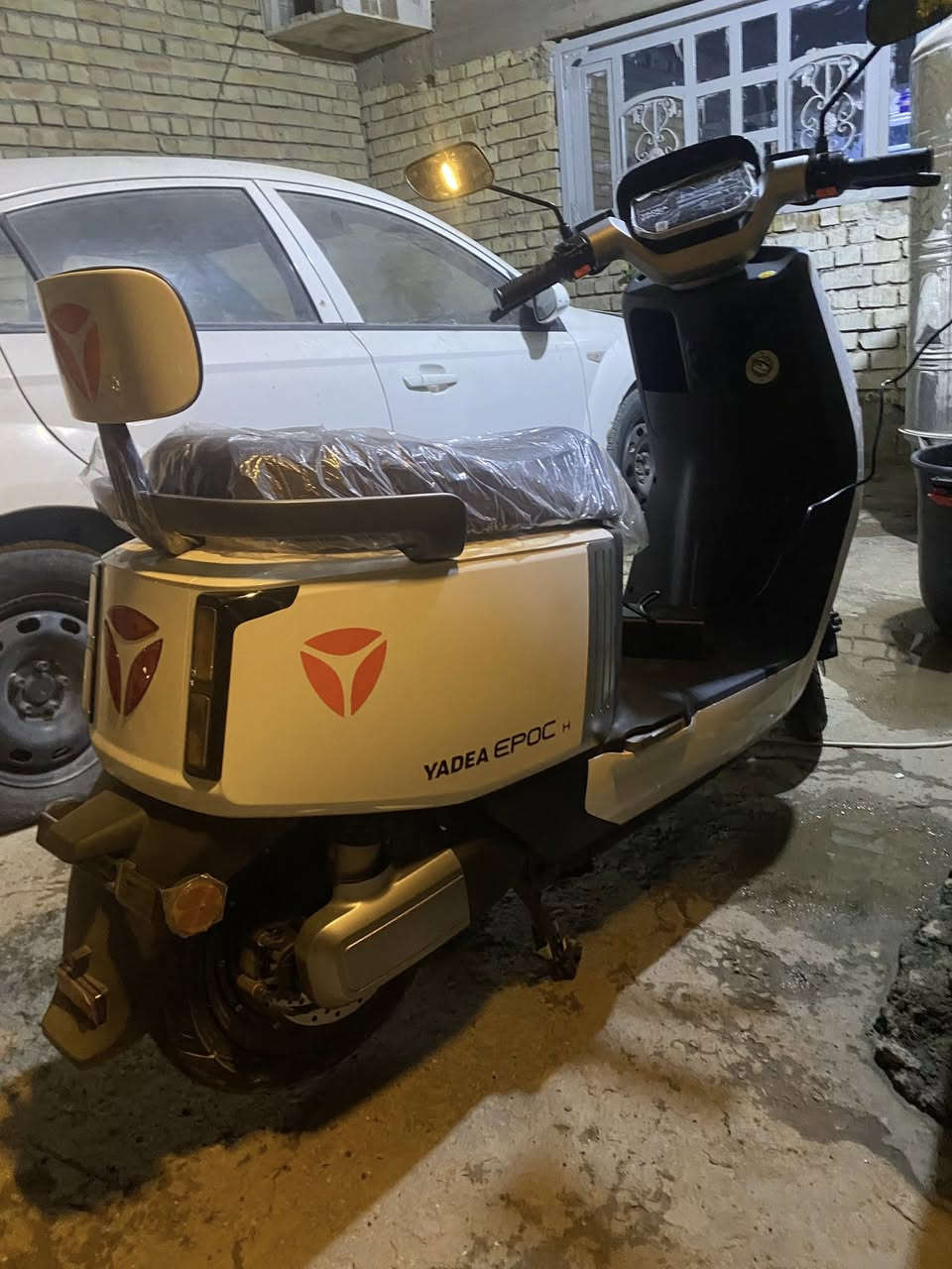 السلام عليكم الوحش من شركه ياديا للبيع (الايبوك 2026)
دراجه جديده صار شهرين استخدام قليل(سبب البيع عدنه ثنين منها )ما احتاجها 
ضمان سنتين من الشركه باسمي صار شهرين من ماخذها 
السعر مليون و100
العنوان بغداد الكاضميه 
***********
