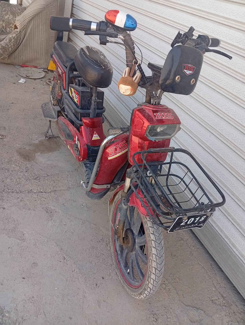 السلام عليكم بايسكل شحن للبيع السعر 325وبي مجال شرط الشغل والبطاريات ماببهن كل عيب  الشراي يجي يشوفه يصعده لان ماعرف بيهن


**إذا كنت صاحب هذا الإعلان وتريد حذفه لأي سبب، رجاءا أرسل رسالة إلى الدعم الفني**