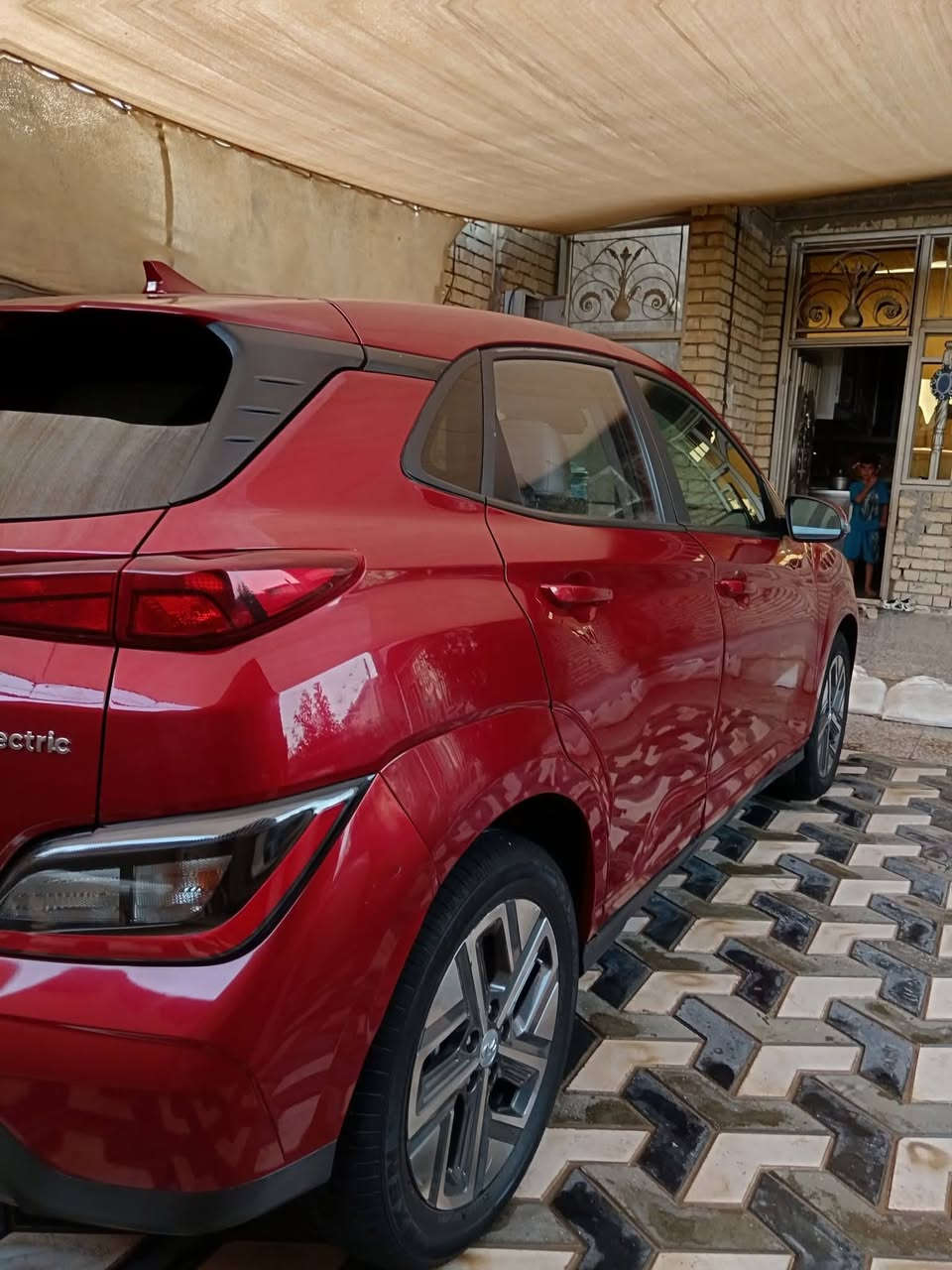 كونا كهرباء 2023
كشن كهرباء
تدفئه كشنات
تحديد مسار
مانع انزلاق
كروس سرعه
شاشه عدادات
وبعد هواي مواصفات
فول كهرباء شحنه تمشي 450 كيلو
حادثها باب خلف السكن مبدل ومصبوغ ونص باب السكن مصبوغ وجاملغ الخلفي مرشوش توحيد لون فقط بدون معجون سياره بأسمي
سعر 140 ورقه وبيها مجال 
مكاني بغداد المدائن
***********
