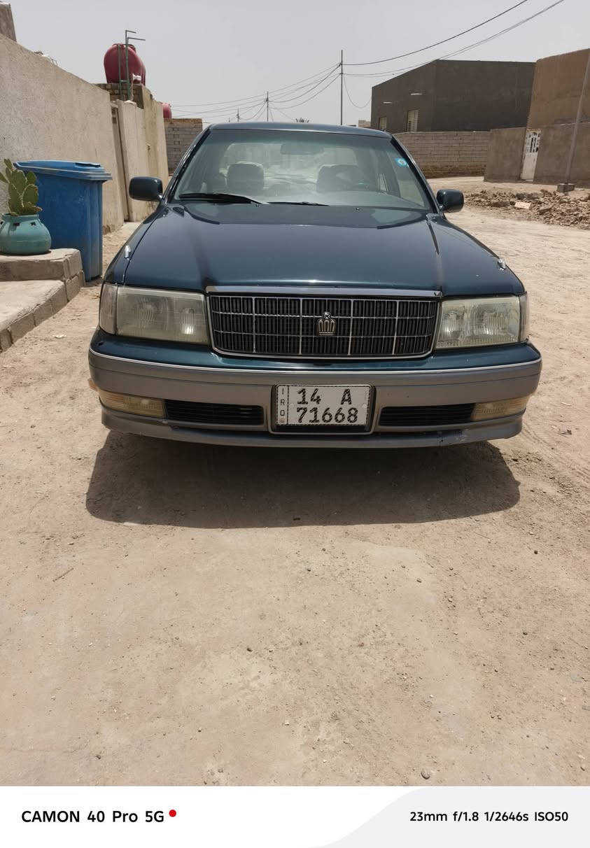 سلام عليكم سياره راس ثور مكفوله من ضربه والكصه صبغ عام اثر جراد مكينه جديدة حداديه جديدة غرفه كله جديد بسمي رقم دولي تبريد ثلج سياره خير من الله المكان دوانيه وهذا رقمي ***********
