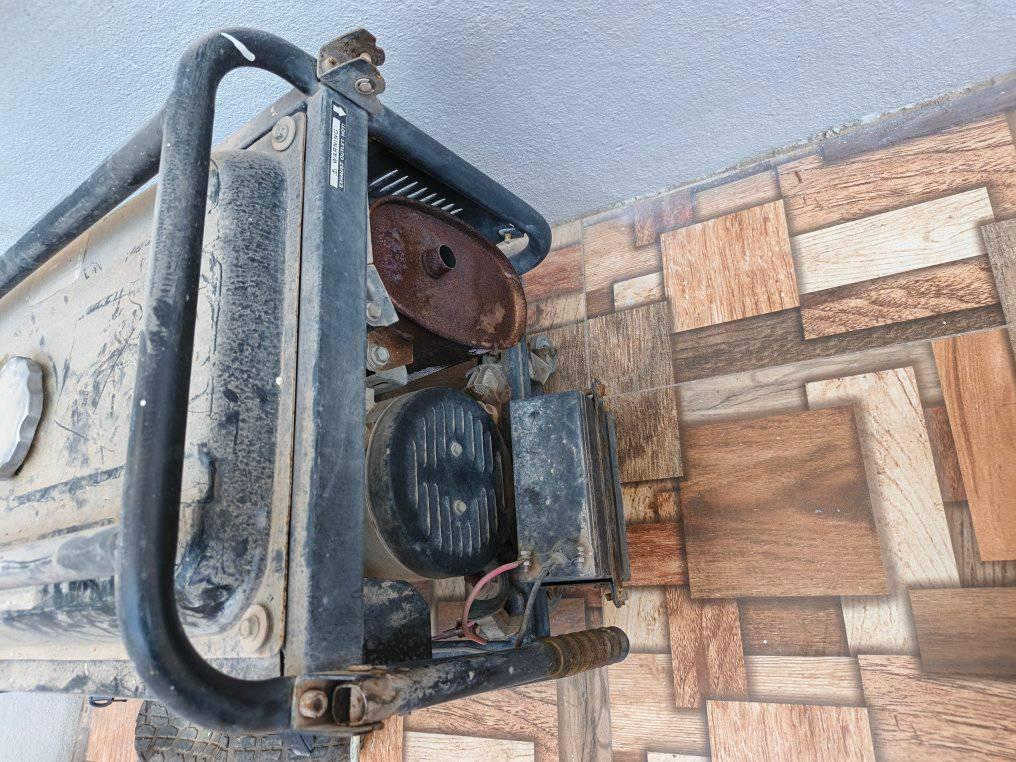 مولده استرا ثبات فولتية وهرتزية سلف وهندر بس يحتاج بطارية سعرها ١٢٥شرط الفحص وبي مجال بعد المعاينة كركوك, العراق


**إذا كنت صاحب هذا الإعلان وتريد حذفه لأي سبب، رجاءا أرسل رسالة إلى الدعم الفني**