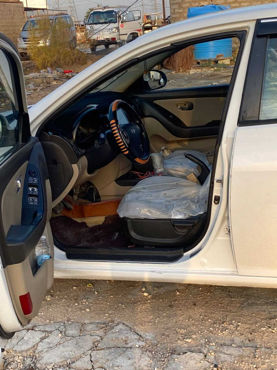 سلام عليكم للبيع النتره 11وارد خليجي مكينه وكير وحداديه وتخم تاير كله جديد بيه 3قطع بارد الباب سايق والجاملق مامي وجاملق جه الثاني مامي فقط والباقي كفاله سعره115وبيه مجال  رقم والمعامله على شراي والقرامه والكردي عليه***********
