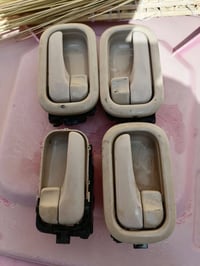 يدات أبواب داخلية • سني ٢٠٠٨ • قطع غيار