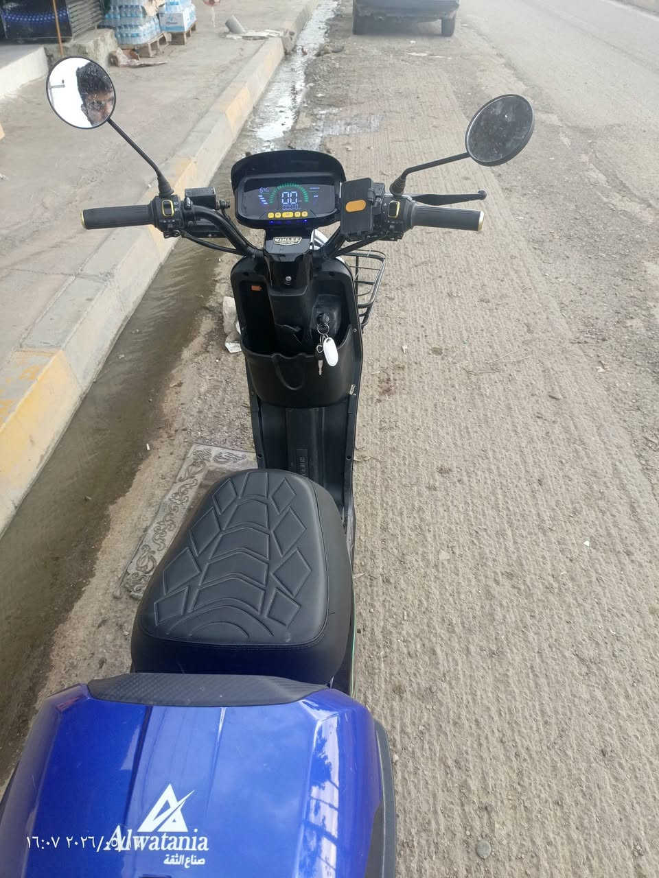 ماطور شحن للبيع ار 9 ملف 2000 مواصفات معروفه 
السعر 400 وفي مجال للطيبين للاستفسار رقم ***********
او على الخاص
