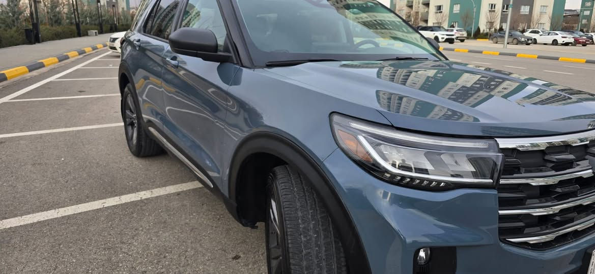 FORD EXPLORER 2025 ACTIVE 4*4
فورد اكسبلور يعني القوه المتانيه الرفاهيه
المتعه في القياده الجديد النضيف 
بلونها   االجديد المميز  اللون الخاص الشكل الجديد كليا
4 سلندر تربو 
2.3 حجم المحرك
ماشيه 500  مايل فقط أقل من الف يعني صفر وقابل للزياده 
ضرر صبغ باب ورا سكن ونص باب سكن مع pdr خفيف 5cm جاملغ الامامي سكن
بصمه تشغيل 
تشغيل عن بعد
كراسي جلد vip ملكي منفصل
كراسي كهرباء 
كراسي تدفئه 
شاشه دجتل 
شاشه كبيره 
تدفئه استيرن 
رادار امامي 
رادارات جانبيه + خلف 
تحكمات تبريد لمس 
بلاجكتور 
لايت led
صندوك كهرباء 
وضعيات قياده 
كير موس 
موس تغير وضعيات قياده 
نظام ايكو تقليص الوقود
نظام سبورت لعشاق الرياضي 
وباقي الانظمه موجوده 
جبلي + صحراء + جليد 
كل انطمه القياده موجوده 
نظام الثلج 
نظام سبورت 
نظام صخور 
نظام طرق داخليه 
اكيو سبورت 
اطفاء محرك ذاتي عند التوقف
وباقي مواصفات موجوده 
ايرباك دركه فقط 
 مكان السيارة سليمانية 
***********
 315 السعر 🔥🔥🔥🔥
