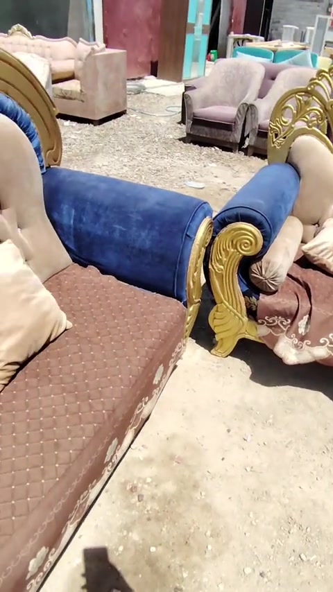 تخم ملكي عليه عرض بيع مباشر سعره ١٠٠ الف الي يريده يجي للمعرض 


**إذا كنت صاحب هذا الإعلان وتريد حذفه لأي سبب، رجاءا أرسل رسالة إلى الدعم الفني**