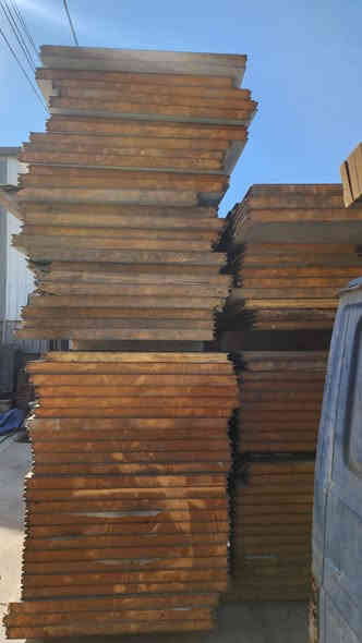 للبيع سندويج جداري صناعه تركي ... *********** المكان بصره
