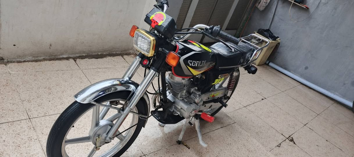 دراجه 5 كير سلف كهربائيات كله شغال للبيع ***********
