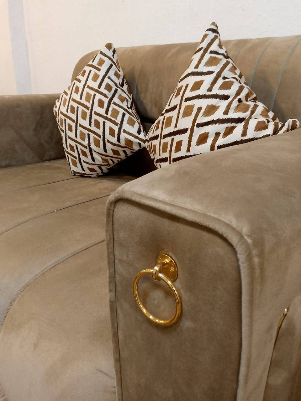 للبيع الفوري لحق واحجز 🔥 0780803410 ٩مقاعد مع طاوله تفصيل
