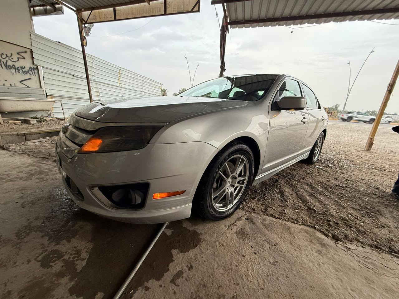 فورد فيوجن 2011 امريكي كلين بدون ضرر فقط تبديل بنيد 
السيارة خير من الله تراية للبصرة 
محرك ستة سلندر  3000 صرفه اقل من الاربعه سلندر
سعره 85 $ وبية مجال عندي بناء ومستعجل على بيعه 
للتواصل هذا رقمي ***********
مكاني ديالى جديدة الشط
