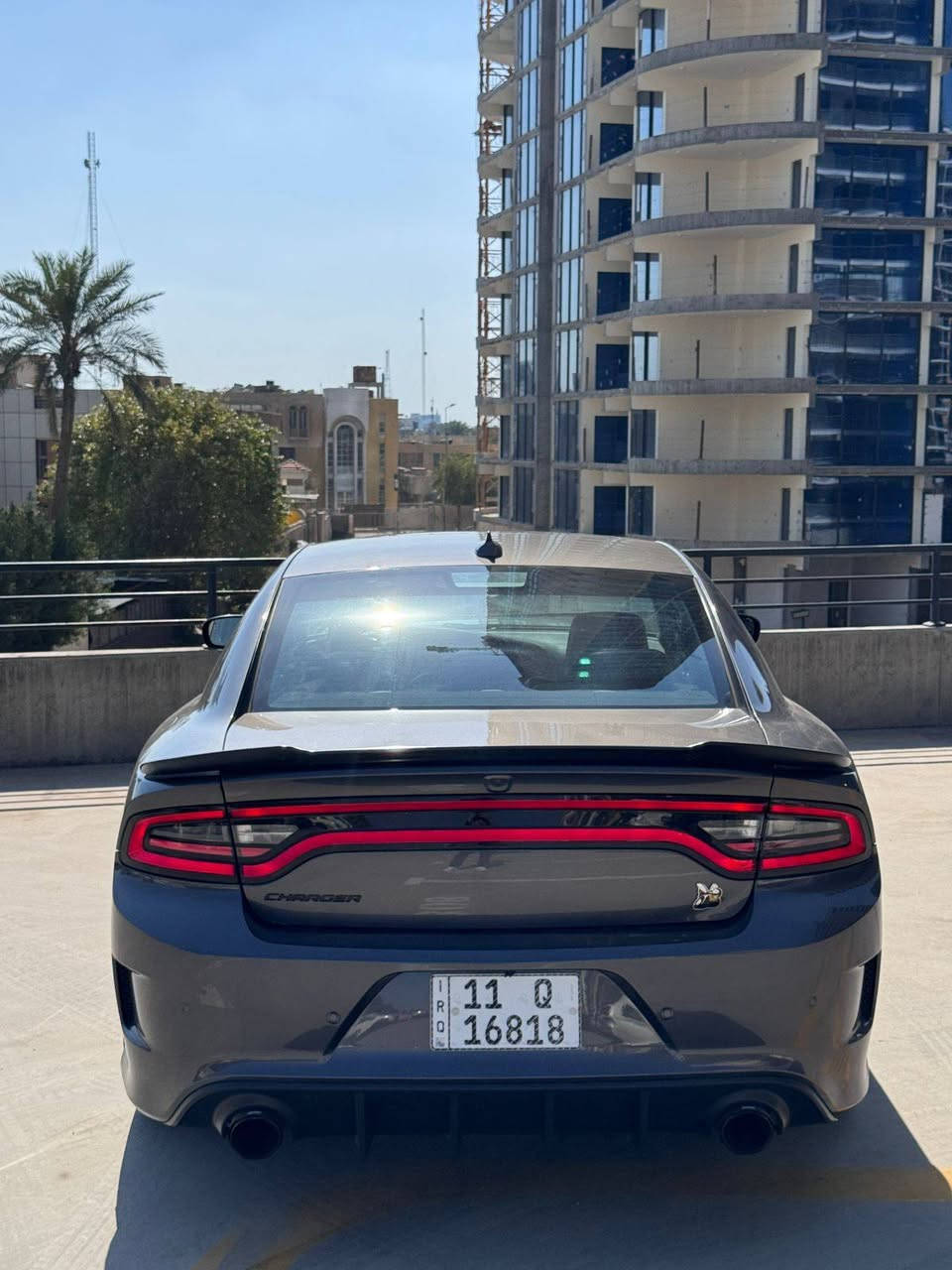 السلام عليكم وكل عام وأنتم بألف خير
أخوان مكلف بالنشر 
دوج تشارجر موديل 23 وارد أمريكي 
فئة سكاتباك فول مواصفات
حجم المحرك  8 سلندر 6400
رقم بغداد دولي
ماشية 31 الف كيلو وقابل للزيادة
للأمانة السيارة جديدة حيل 
كفالة محرك وكير
 السيارة ليبل واحد بدون تبديل بدون صبغ 
فقط الجاملغ الخلفي بي بارد ودعامية خلفية صبغ توحيد اللون 
السعر المطلوب 35 الف دولار (ثلاث دفاتر ونصف)وبيها مجال 
للاستفسار ومعلومات أكثر أتصل ع صاحب السيارة 
***********
مكانها بغداد الكرخ حي العدل
أخوان اني مكلف بالنشر وليس صاحب السيارة
