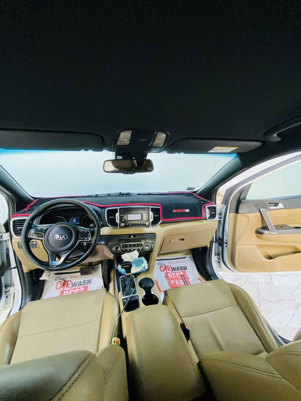 السلام عليكم
اخوان عندي سبورتج خليجي موديل ١٩كفاله عامه رقم بغداد الحديث ماشيه ٨٠ حقيقي وبسمي مشروع وطني نص فول اريد ارواسها 
بسيارة برادوو موديل ٢٠١٠ او ٢٠١١ على شرط كفاله عامه من الصبغ والبارد والتكحيل 
الي يحب يراوس  يتواصل معاي بدون زحمه 
او يتصل ع ***********
