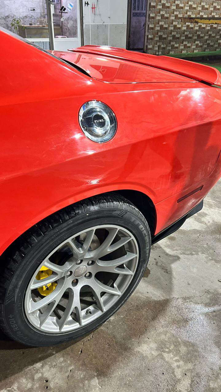 سلام عليكم
دوج جالنجر 2019 رقم باسمي
فول ماعدة الفتحة كشنات كهربائية جلد 
شاشة كار بلي السياره كامله من كلشي مـﭑ بيها أჂ̤ نقص من حداده تخم تاير مكينه وكير كفاله بجم كبس السياره ماشيه 74 ميل  ضرر السياره 3 قطع ضرر سطحي بدون دواخل صفح جاملغ الامامي وباب وجاملغ خلفي والباقي كله كفاله شرط جهة عكس السيارق الضرر مكان السياره بصره السعر 165 وبيها مجال بسيط *********** البصرة, العراق
