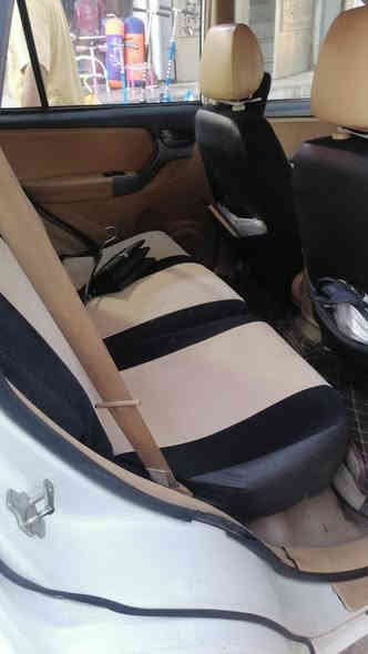 تيكو ١٣ رقم انكليزي باسمي مكفوله من الصبغ فقط باب السائق بارد تخم تاير صدر أمامي خلفي كير محرك شاشه كامره خلفيه السعر ٦٥ مكانها حي الجهاد ***********
