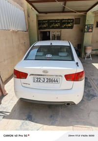 مكفوله السعر ١١٠قفل 07724868380