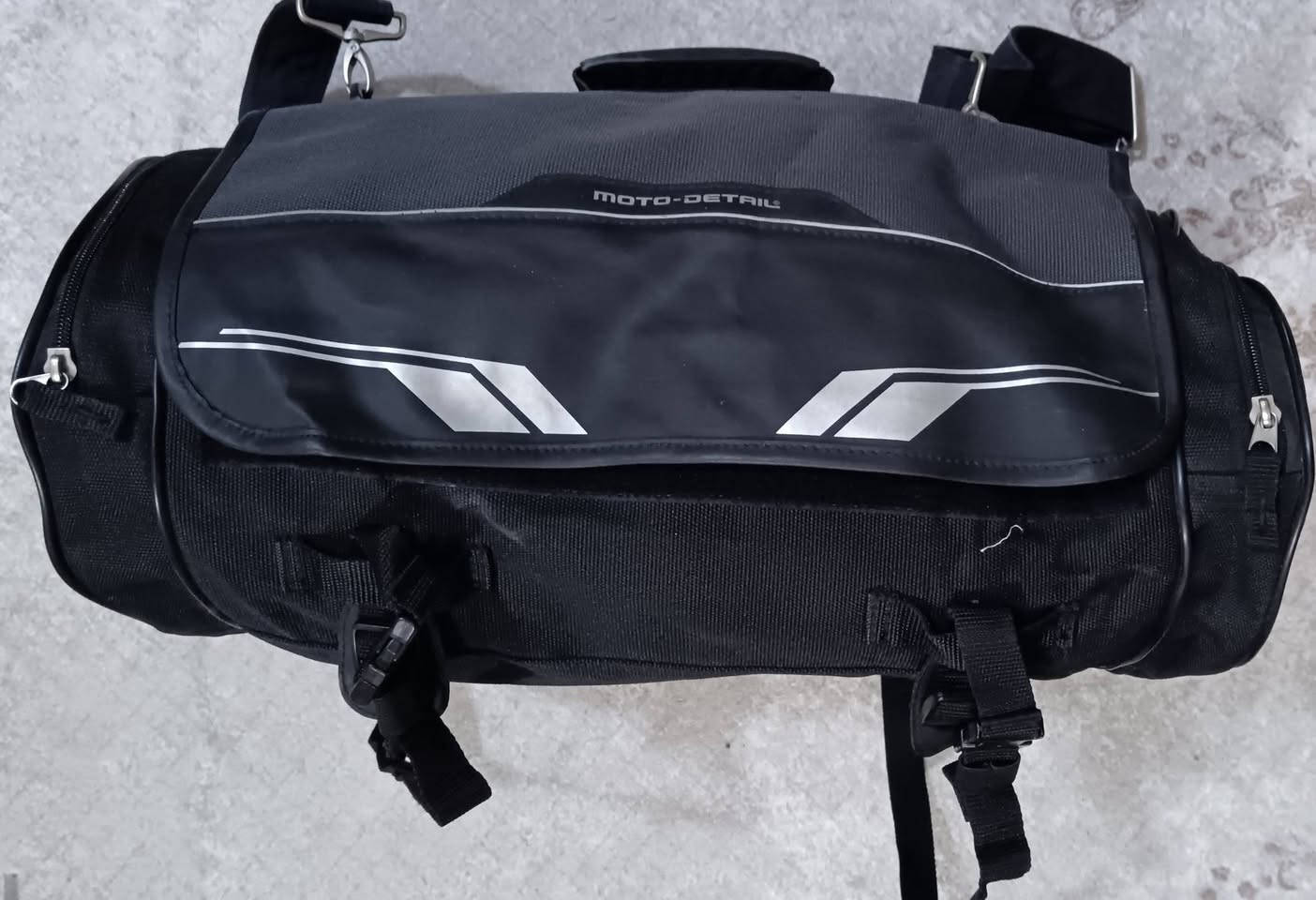 جنطه ماركه اوربي تحمل بليد ولكتف ولضهر وتر بروف نضافه فول حجم ٣٥ لتر سعر ٣٠ الف


**إذا كنت صاحب هذا الإعلان وتريد حذفه لأي سبب، رجاءا أرسل رسالة إلى الدعم الفني**