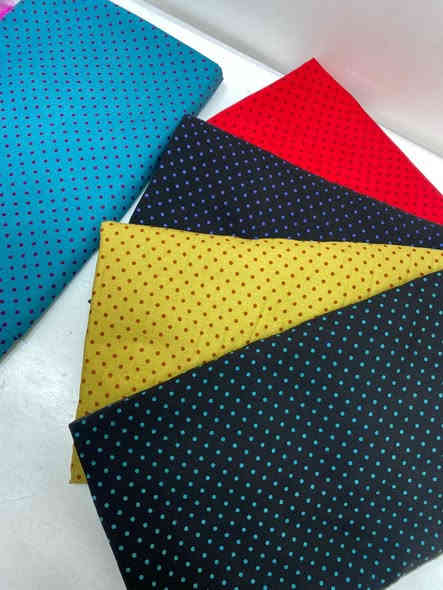 اهلاً حبايب🙋🏼‍♀️🙋🏼‍♀️ اقمشة بدزاينات جميلة وجودة عالية والسعر حلو هم😍♥️♥️♥️🔥 الكشمير الايطالي الاصلي  
الفحص امام المندوب معجبكم رجعو بدون اجور توصيل وتدللون عليه 
والكميه محدوده وتوصيل سريع 🌹🌹🌹🌹🌹للحجز واتس***********📞
