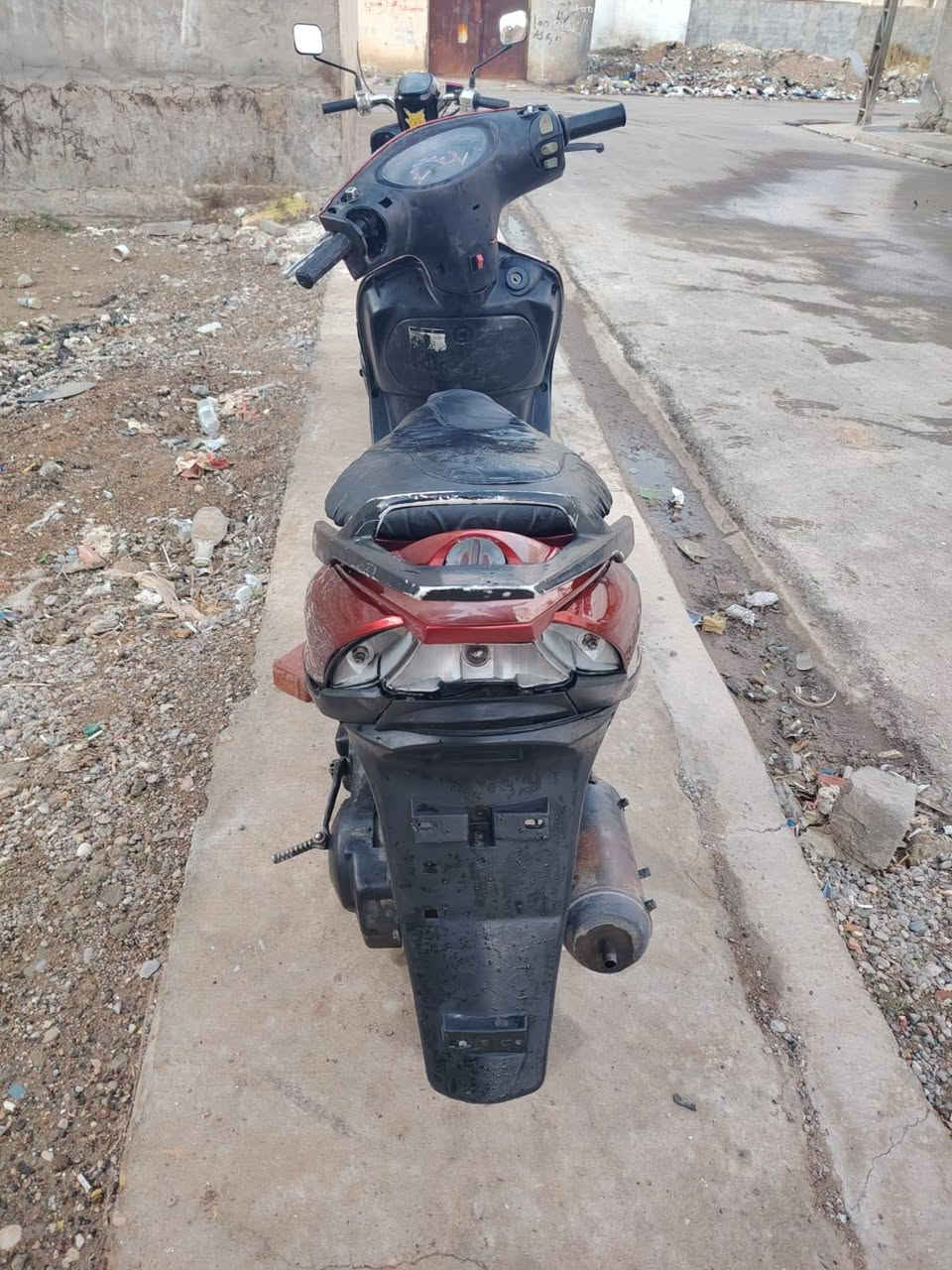 السلام عليكم ماكس ثعلب 140 مكينه خير من الله لاتنقيص ولاتبخير الدراجه نضيفه للبيع او امراوس أشعندك نزل مكان ديالى بعقوبة فلكت الأمين رقم الهاتف *********** والخاص مفتوح سعر 300 أوبيه مجال بسيط
