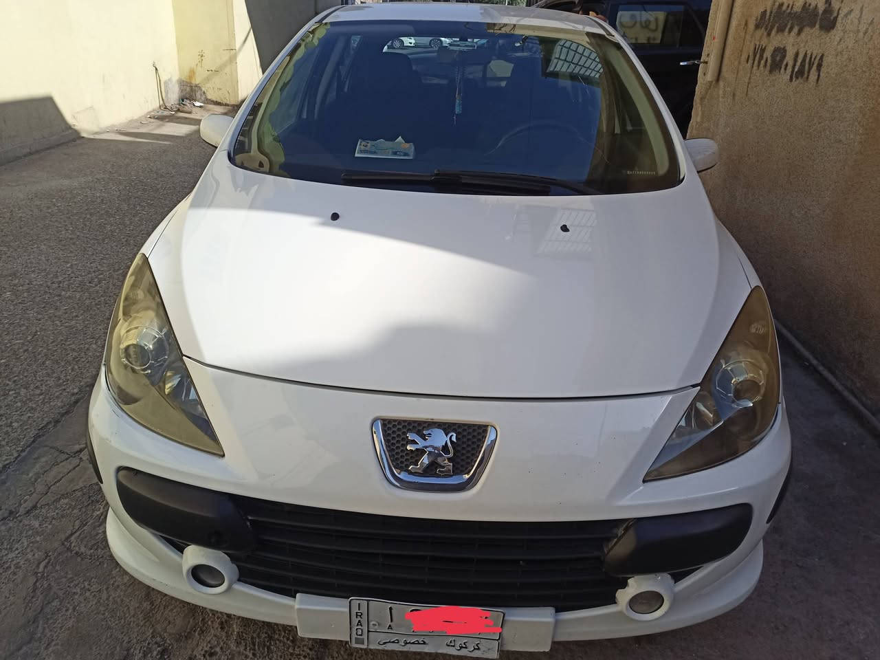 سيارة بيجو للبيع 307 موديل 2006 مكينة وكير وتبريد وكهربائيات شرط سنوية بسمي مشروع وطني *********** السعر 63$
