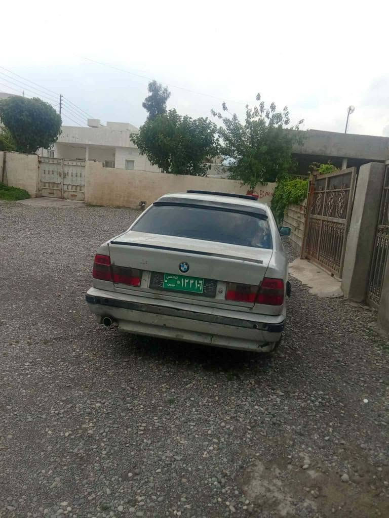 بەناویی خوایی گەورە میهرابان بیێم  بۆفرۆشتن مەکینی 23 دەبل دەجیتڵە گیرو مەکینی بەشەرتە باس پێشی جمپەکی هەیە فرۆشتنو گۆرینوە سعریشی 17 أربيل, العراق


**إذا كنت صاحب هذا الإعلان وتريد حذفه لأي سبب، رجاءا أرسل رسالة إلى الدعم الفني**