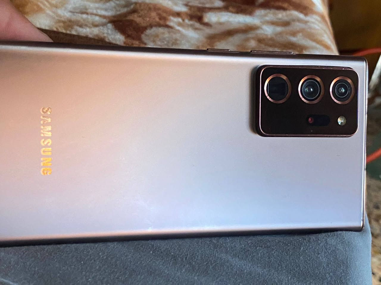 السلام عليكم
جهاز سامسونك نوت 20الترا
ذاكره ٢٥٦ دبل خط

 نضيف بمعنى الكلمه للبيع او مراوس بايفون مكاني حله سعر ٣٢٥
***********
