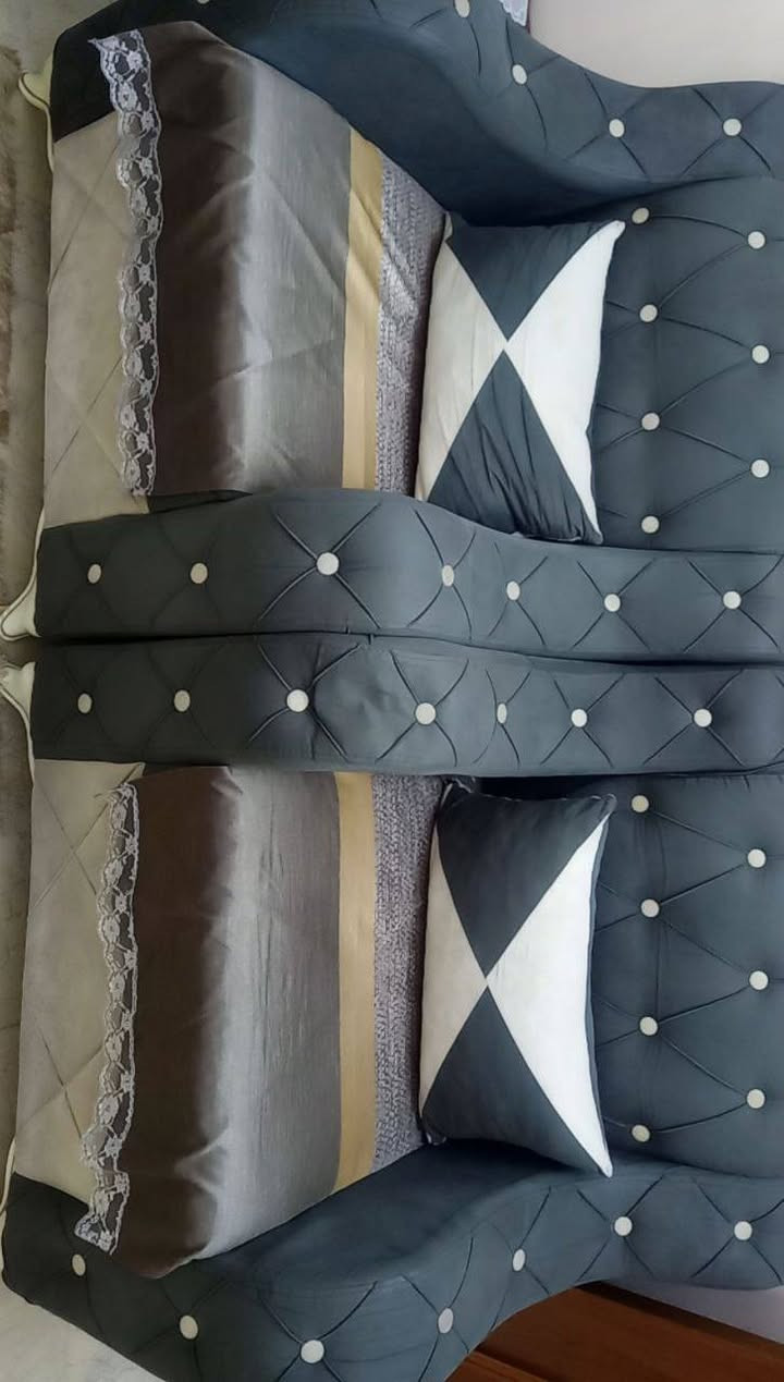 السلام عليكم تخم للبيع 8مقاعد


**إذا كنت صاحب هذا الإعلان وتريد حذفه لأي سبب، رجاءا أرسل رسالة إلى الدعم الفني**